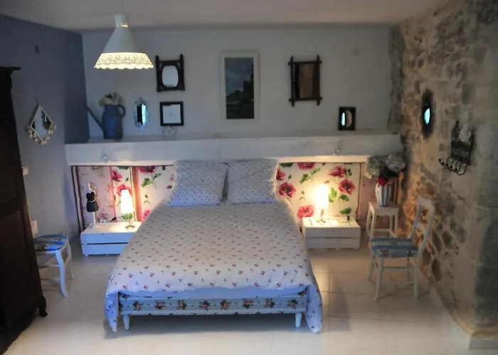 La Voute De Lapparan Bed & Breakfast Saint-Drezery